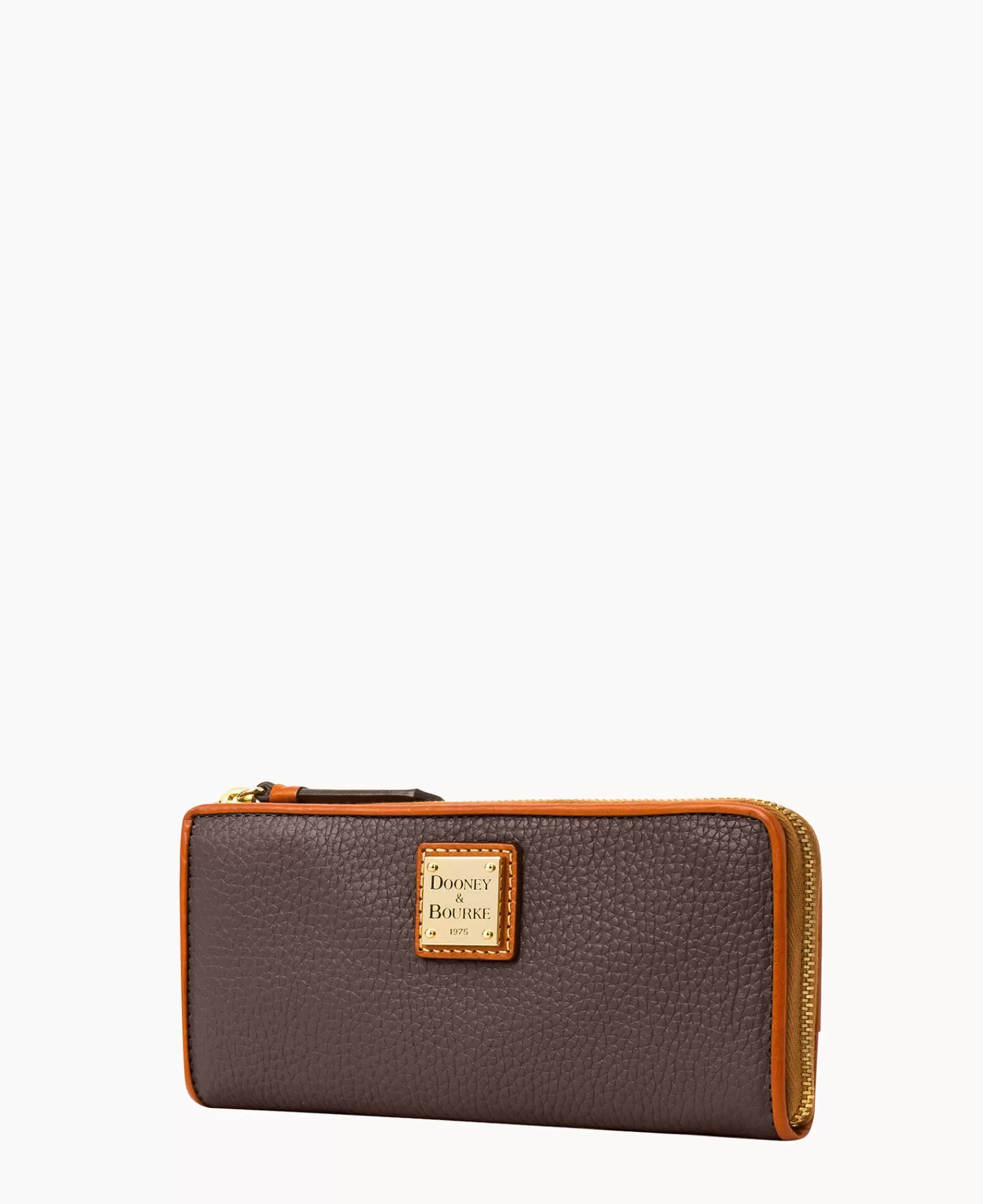 Clutches | Wallets>Dooney & Bourke Pebble Grain Zip Clutch BrownTmoro