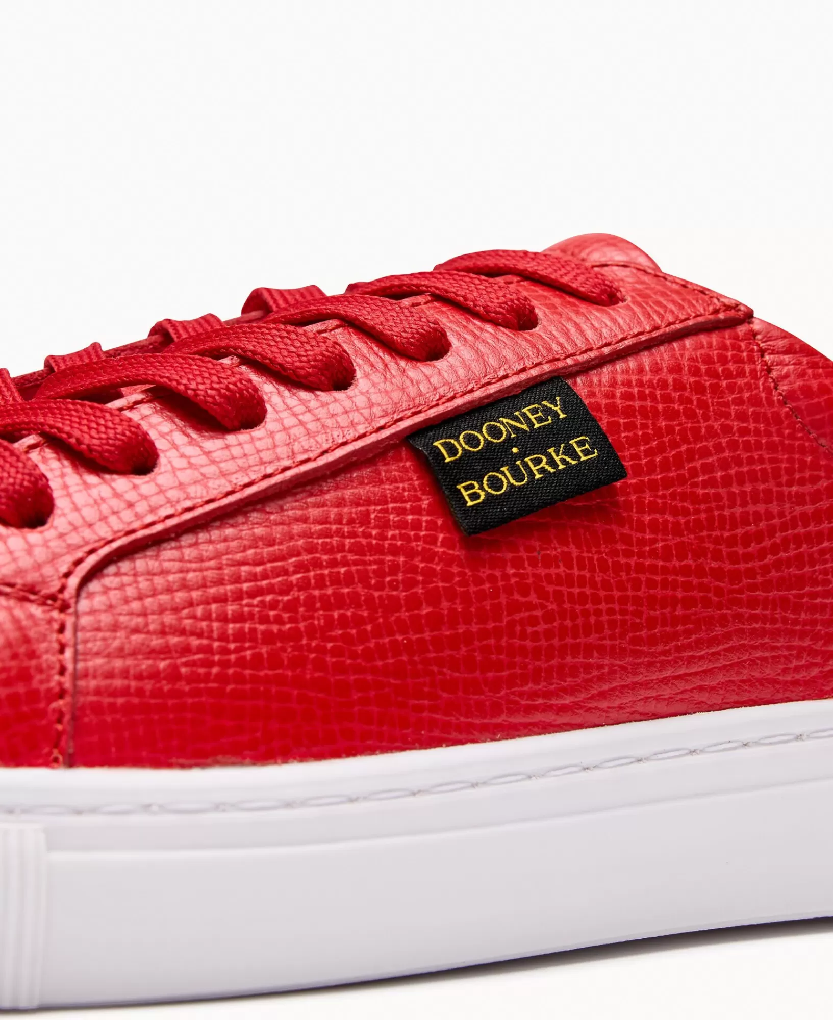 Shoes>Dooney & Bourke Women's Classic Low Top Red